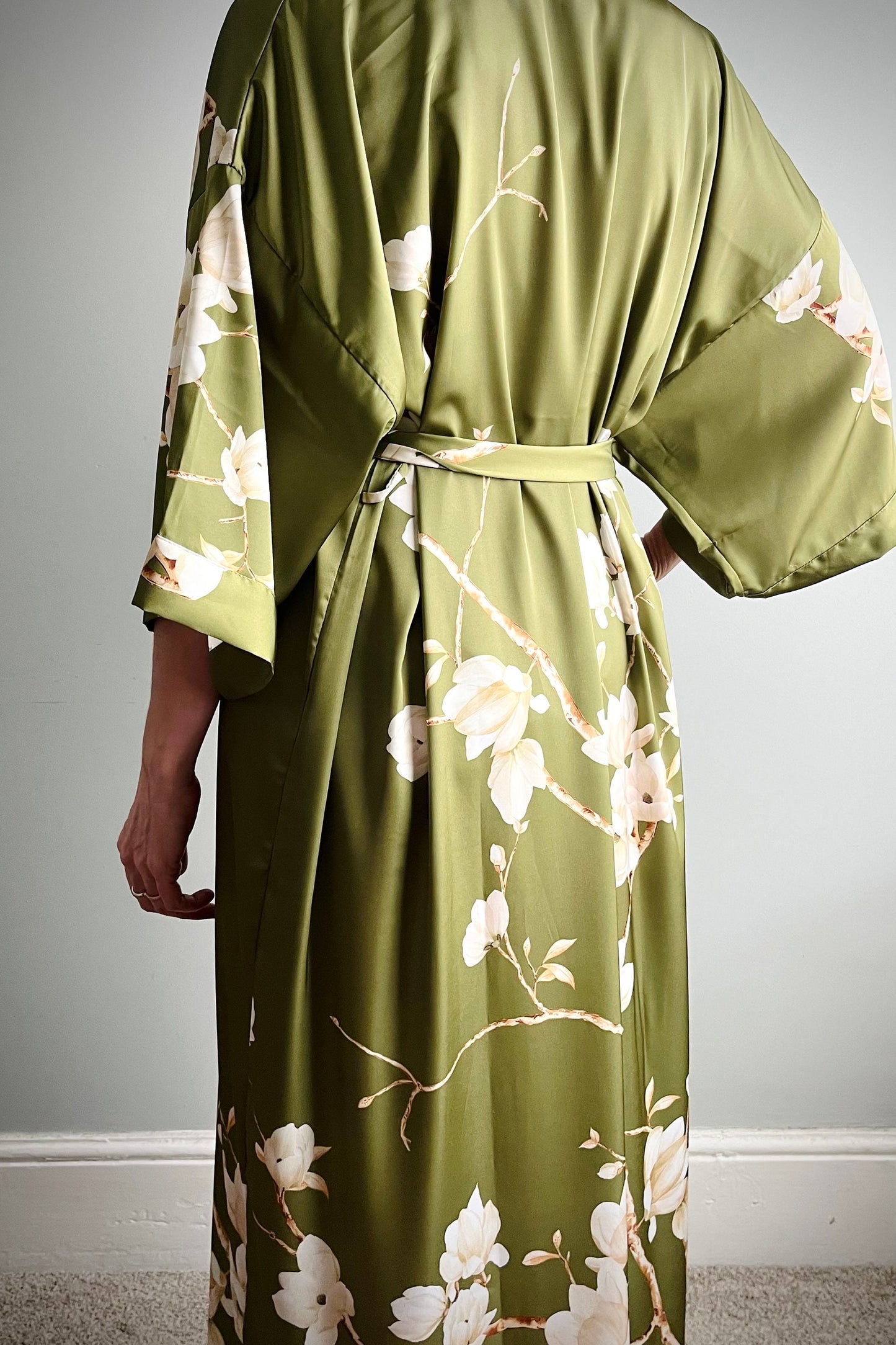 Kimono Robe, Japanese Dressing Gown, Luxury Satin Robe, Bridesmaid Robe, Womens Dressing Gown, Dressing Gown, Summer Robe, Green Magnolias