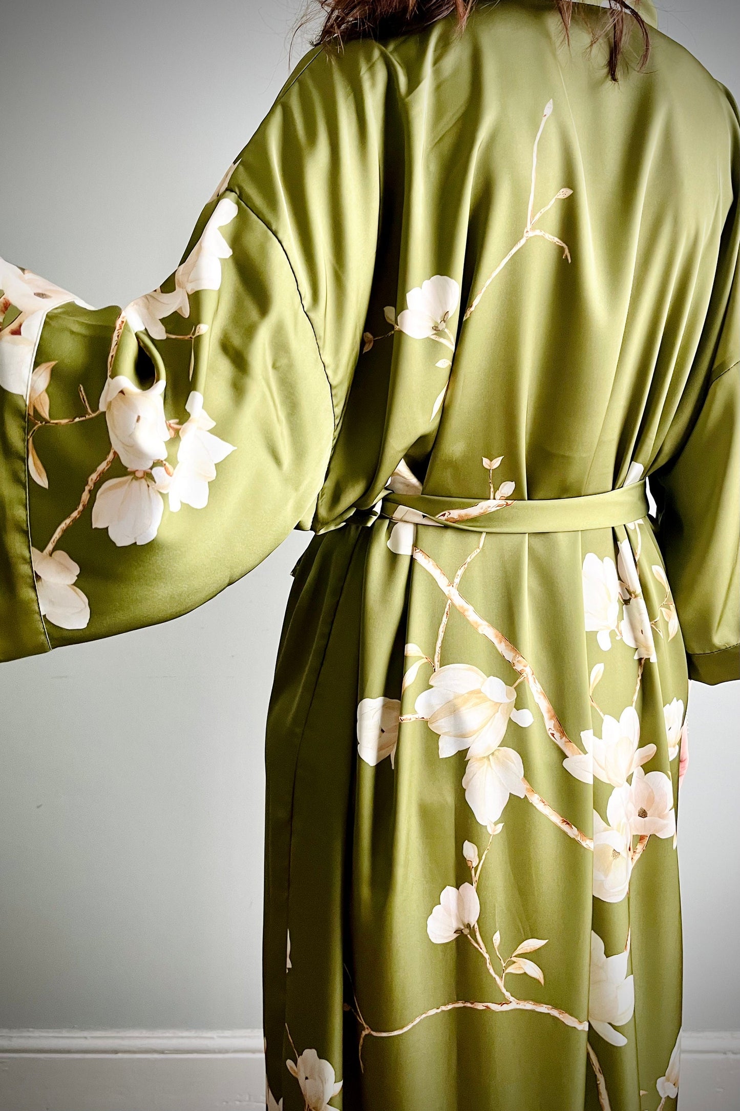 Kimono Robe, Japanese Dressing Gown, Luxury Satin Robe, Bridesmaid Robe, Womens Dressing Gown, Dressing Gown, Summer Robe, Green Magnolias