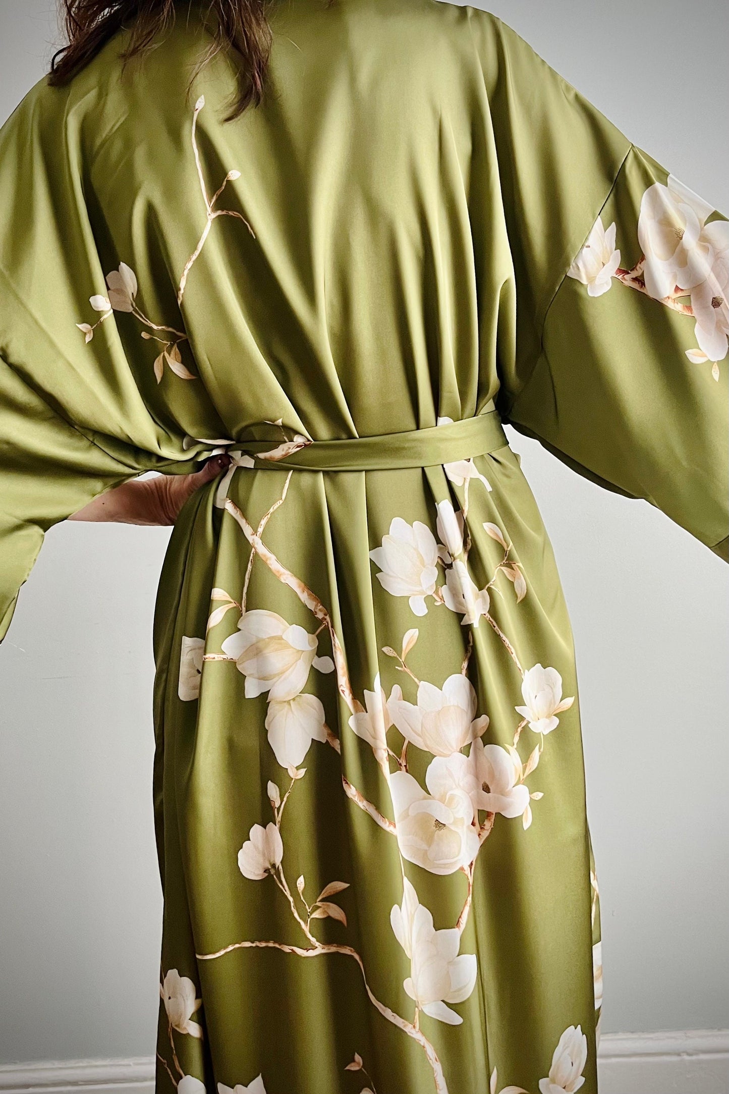 Kimono Robe, Japanese Dressing Gown, Luxury Satin Robe, Bridesmaid Robe, Womens Dressing Gown, Dressing Gown, Summer Robe, Green Magnolias