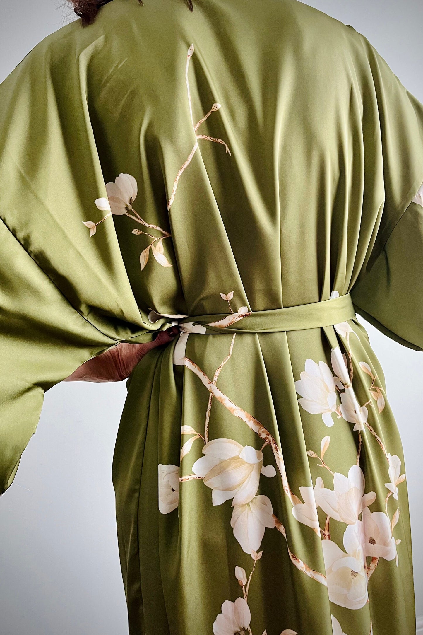 Kimono Robe, Japanese Dressing Gown, Luxury Satin Robe, Bridesmaid Robe, Womens Dressing Gown, Dressing Gown, Summer Robe, Green Magnolias