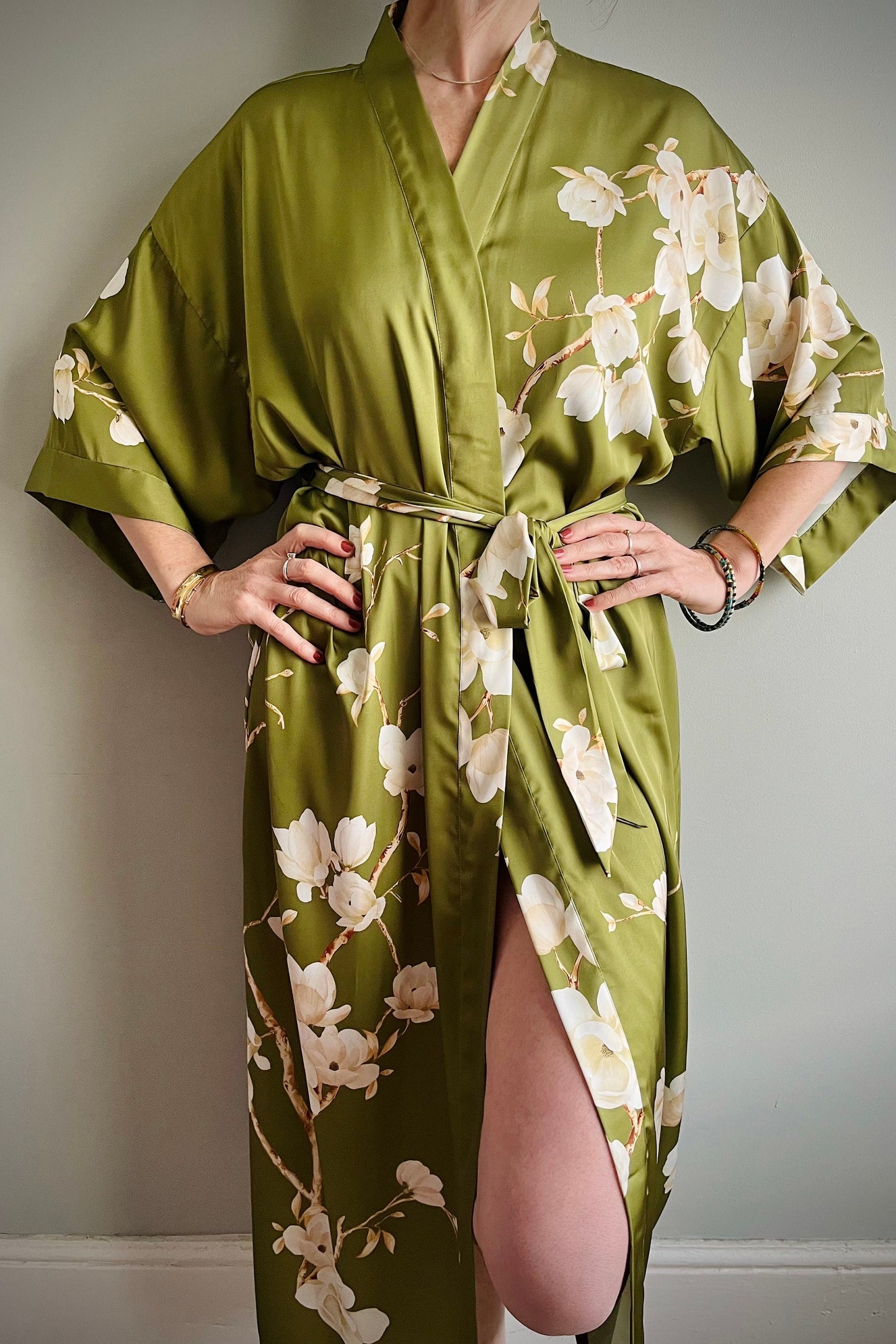 Kimono Robe, Japanese Dressing Gown, Luxury Satin Robe, Bridesmaid Robe, Womens Dressing Gown, Dressing Gown, Summer Robe, Green Magnolias