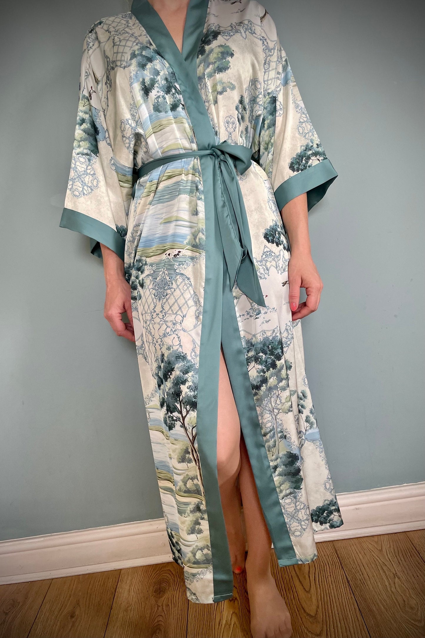 Kimono Robe, Dressing Gown, Luxury Wedding Robe, Bridesmaid Robe, Womens Dressing Gown, Dressing Gown, Summer Robe, Green English Garden