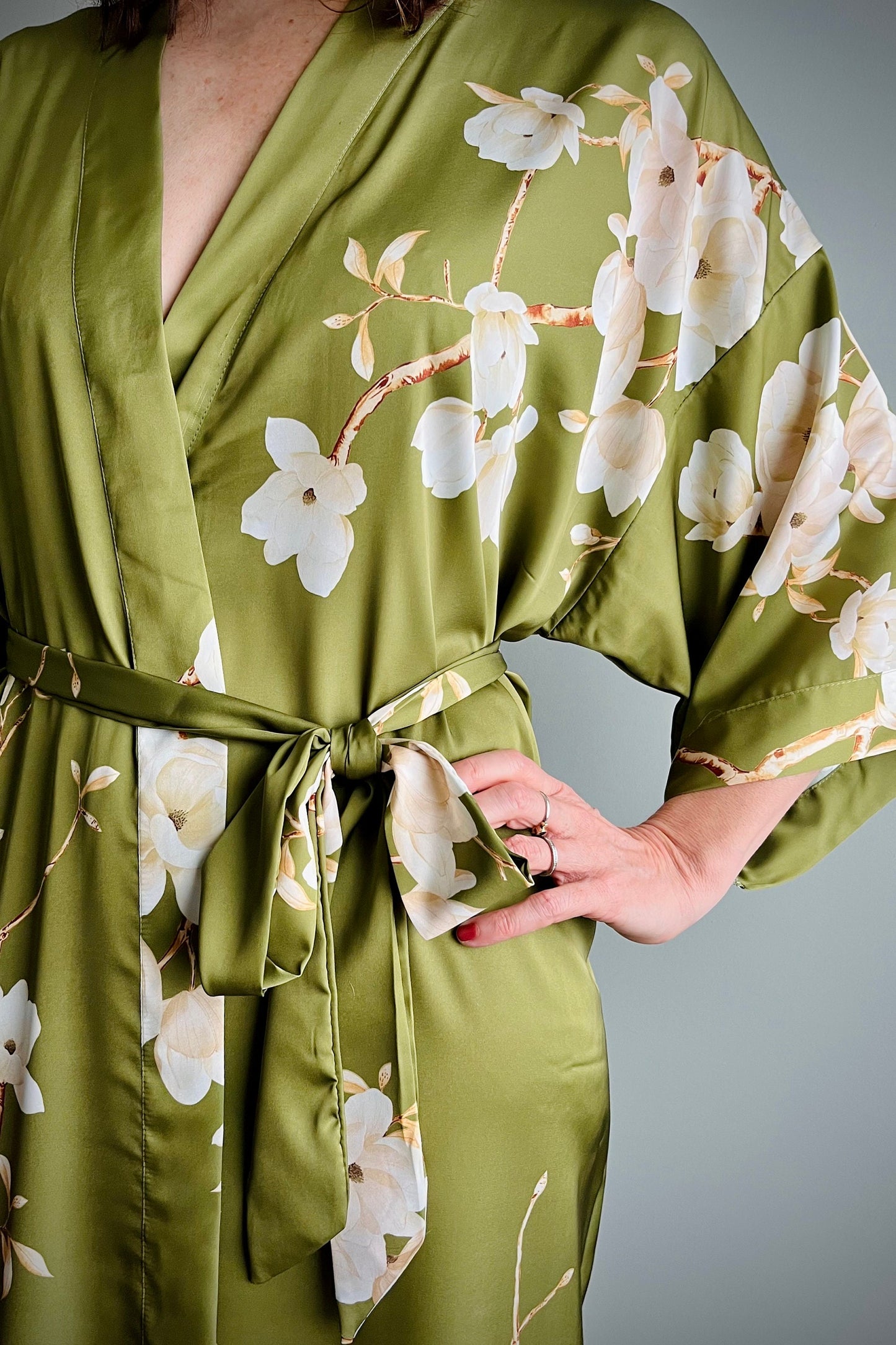 Kimono Robe, Japanese Dressing Gown, Luxury Satin Robe, Bridesmaid Robe, Womens Dressing Gown, Dressing Gown, Summer Robe, Green Magnolias