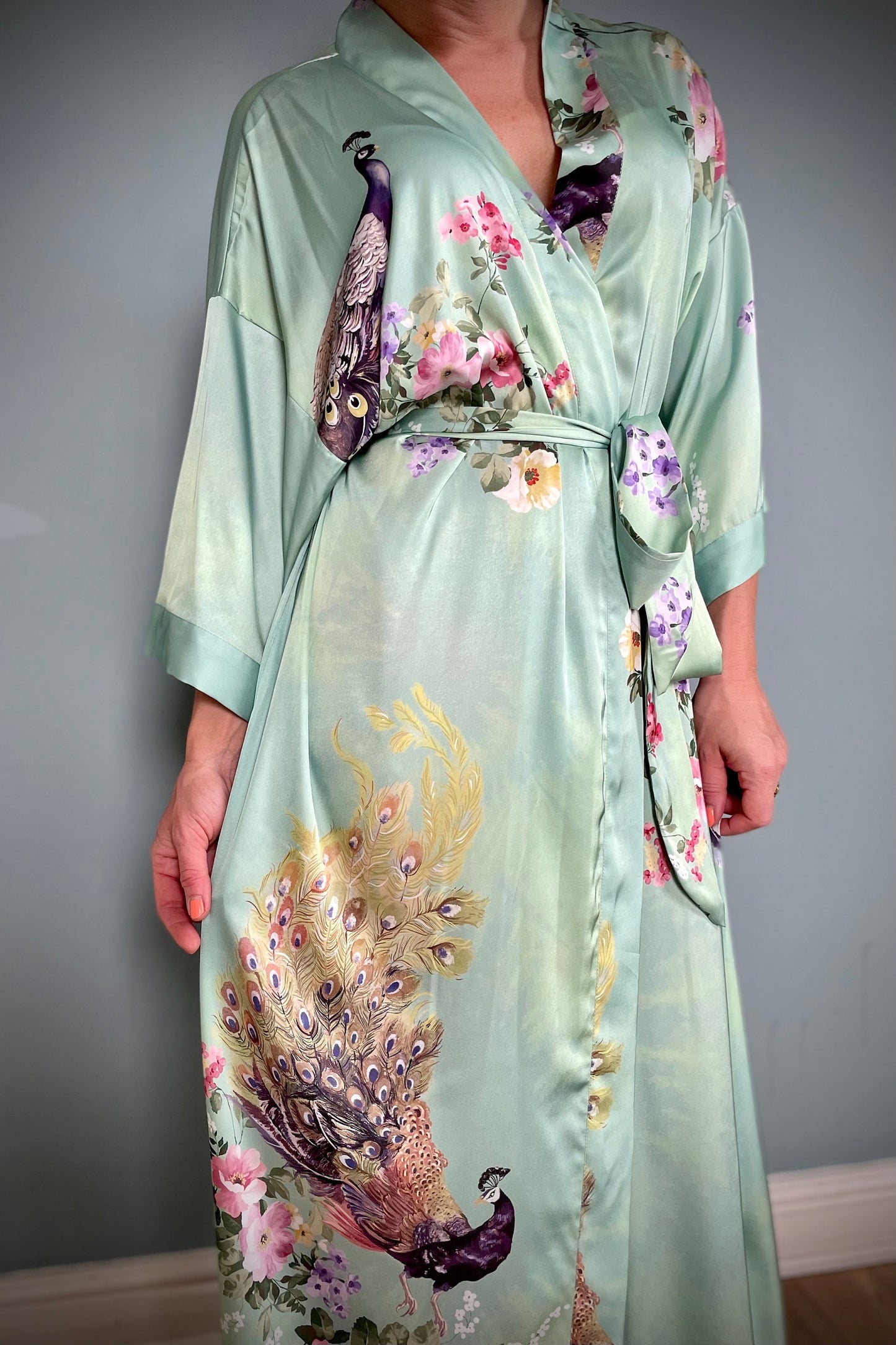 Kimono Robe, Japanese Dressing Gown, Luxury Satin Robe, Bridesmaid Robe, Womens Dressing Gown, Dressing Gown, Peacock Robe, Light Green