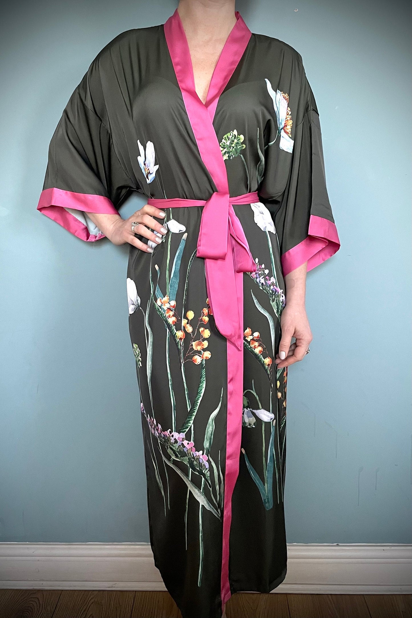 Kimono Robe, Japanese Dressing Gown, Luxury Satin Robe, Bridesmaid Robe, Womens Dressing Gown, Dressing Gown, Summer Robe, Olive Green