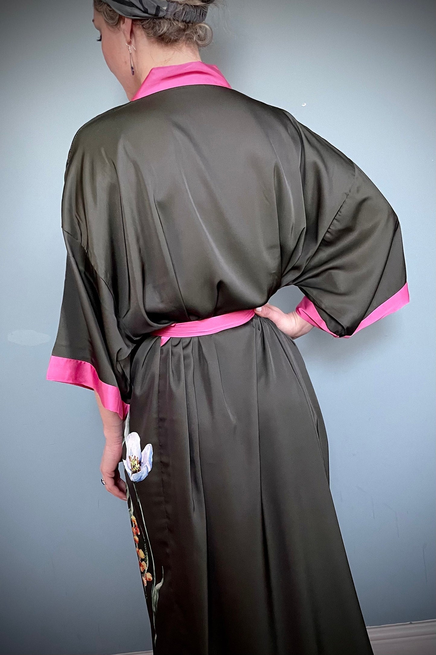 Kimono Robe, Japanese Dressing Gown, Luxury Satin Robe, Bridesmaid Robe, Womens Dressing Gown, Dressing Gown, Summer Robe, Olive Green