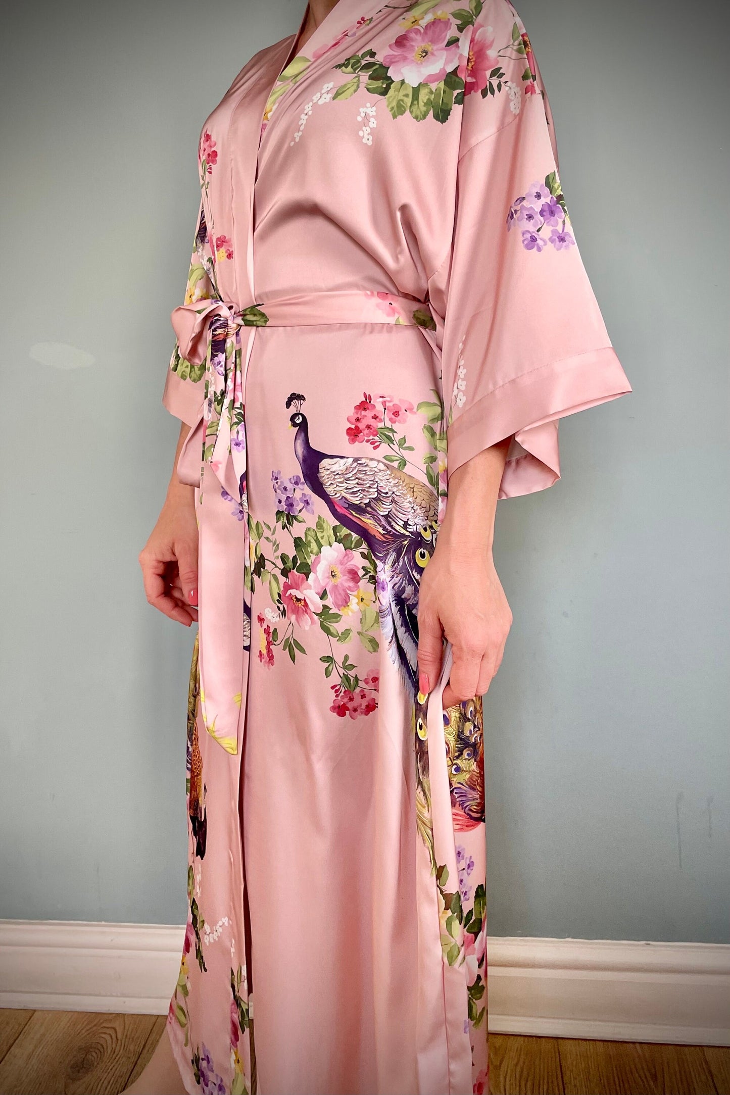 Kimono Robe, Womens Dressing Gown, Luxury Satin Robe, Bridesmaid Robe, Womens Dressing Gown, Dressing Gown, Peacock Robe, Pink Kimono Robe