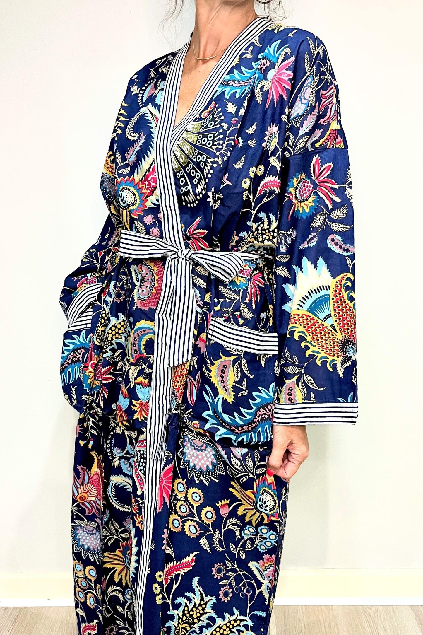 Elegant Cotton Kimono Robe | Floral Japanese Style Dressing Gown | Lightweight Women's Bathrobe | Plus Size Wear | Wedding Getting Ready