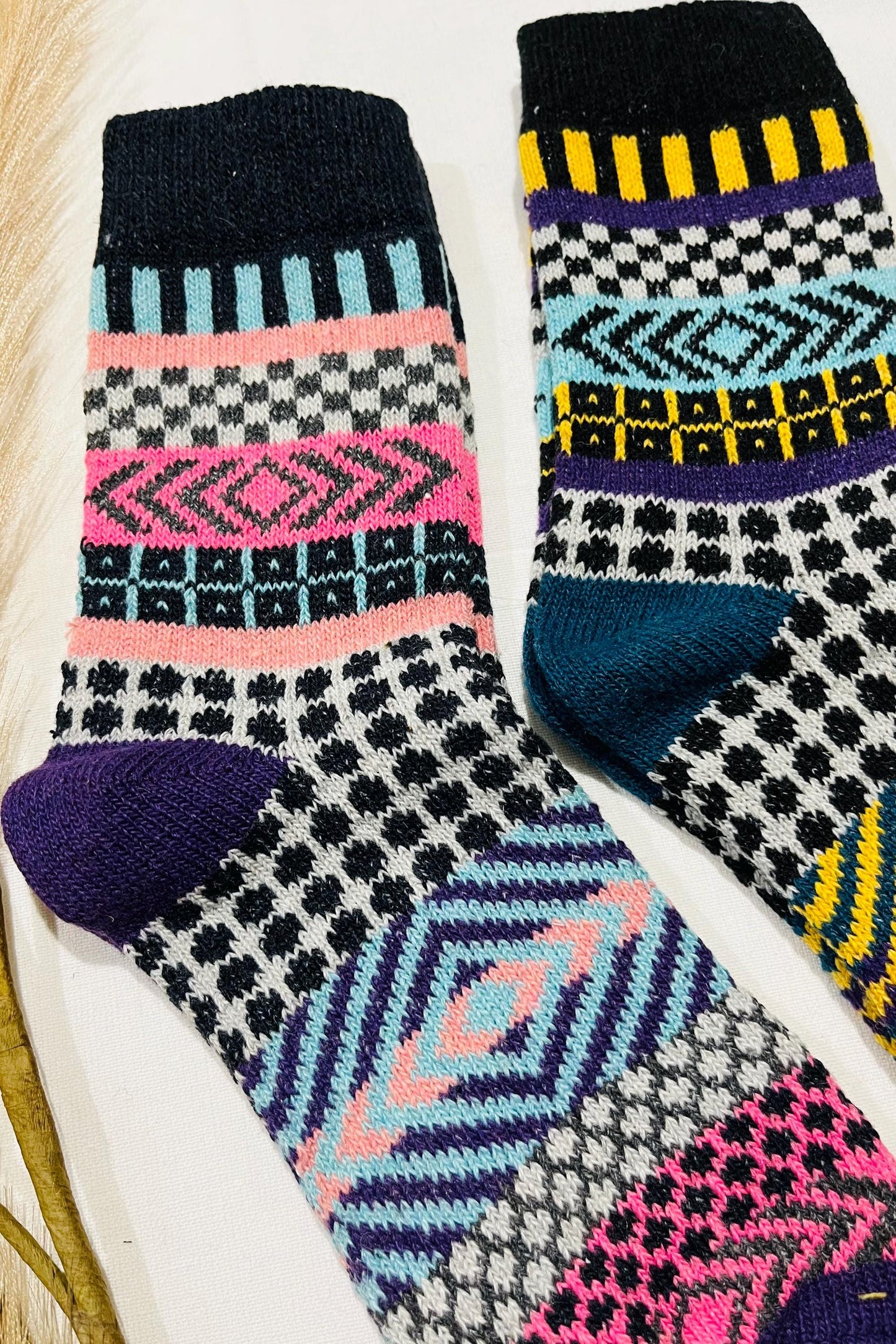 2 x Pairs Wool Socks for Her, Walking Socks, Funny Socks for her, Warm Woolen Socks for Women, Nordic Socks for her, Womens Walking Socks,