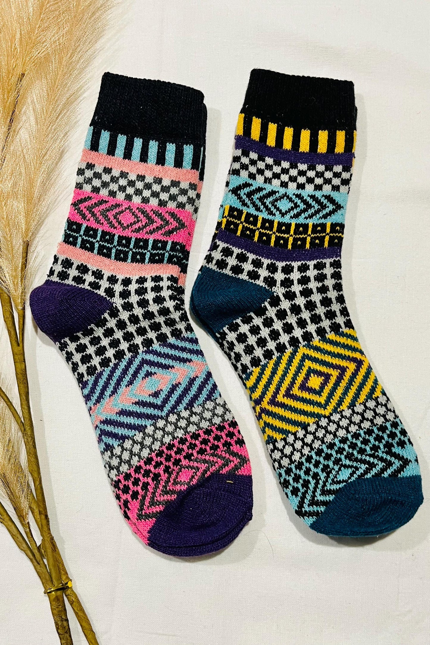 2 x Pairs Wool Socks for Her, Walking Socks, Funny Socks for her, Warm Woolen Socks for Women, Nordic Socks for her, Womens Walking Socks,