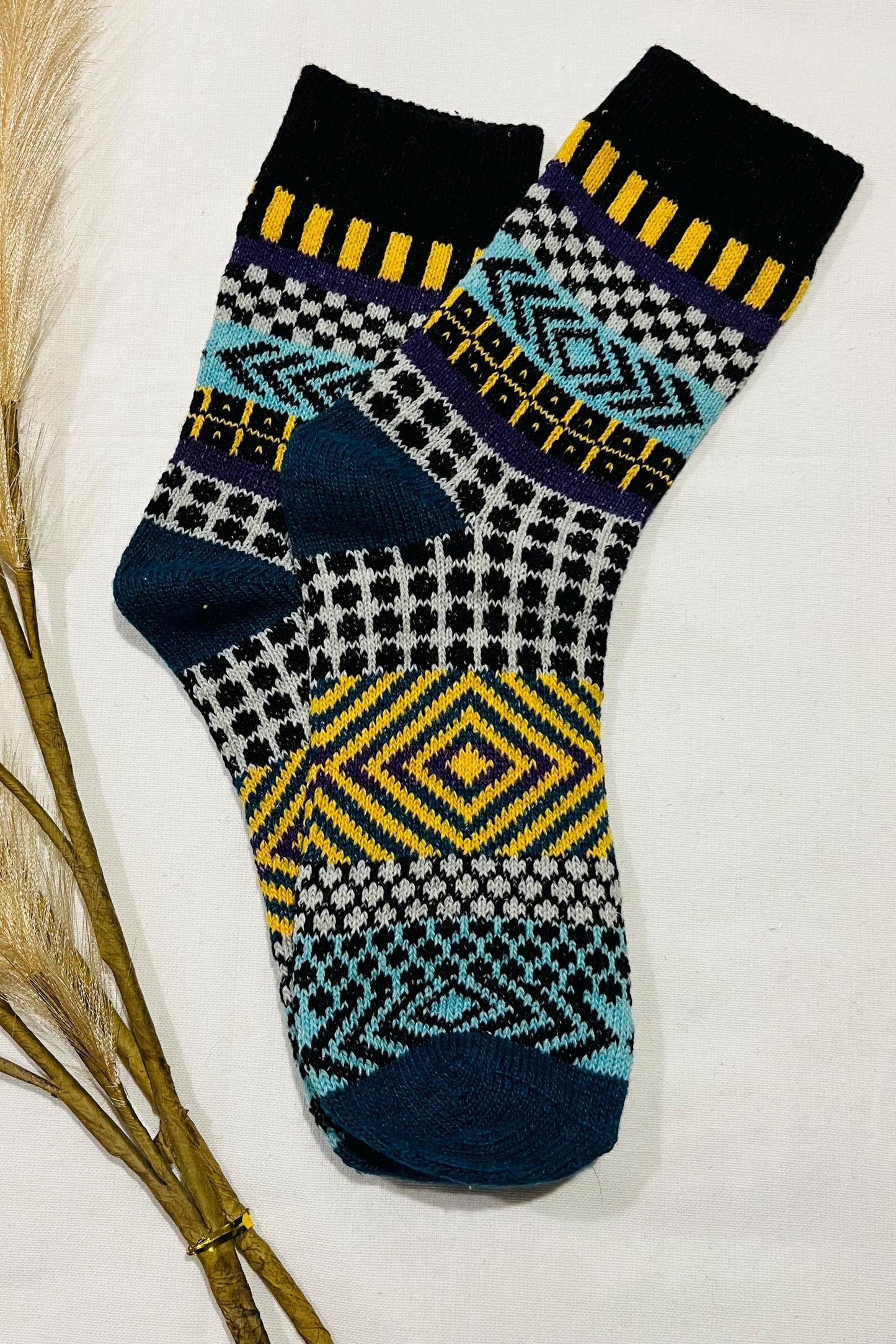2 x Pairs Wool Socks for Her, Walking Socks, Funny Socks for her, Warm Woolen Socks for Women, Nordic Socks for her, Womens Walking Socks,