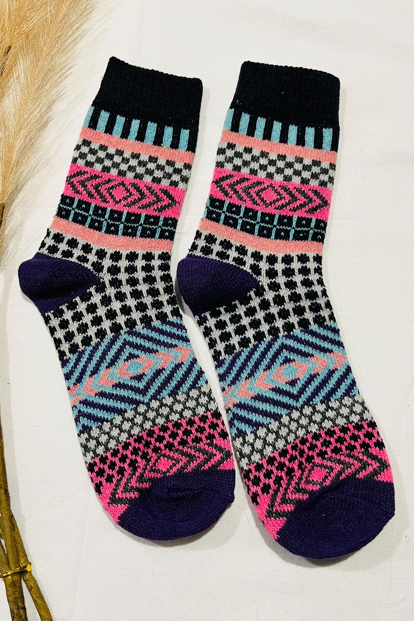 2 x Pairs Wool Socks for Her, Walking Socks, Funny Socks for her, Warm Woolen Socks for Women, Nordic Socks for her, Womens Walking Socks,