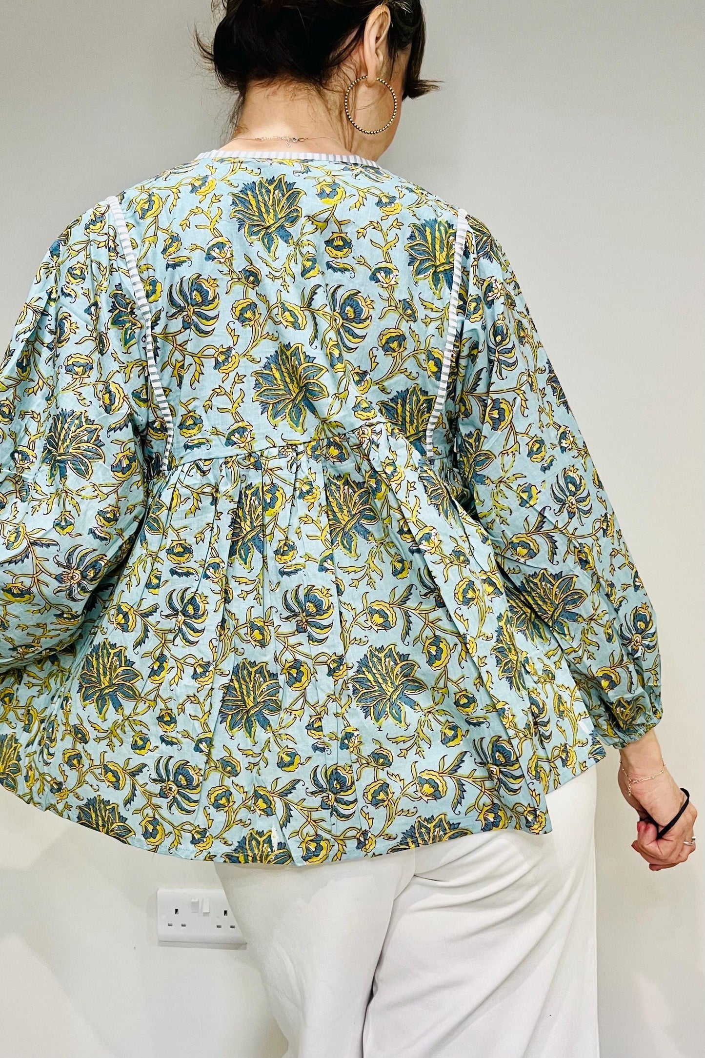 Boho Top, Boho Tops Women, Womens Tops and Blouses, Womens Tops, Womens Clothing, Ladies Summer Tops, Ladies Cotton Tops, Indian Cotton Tops