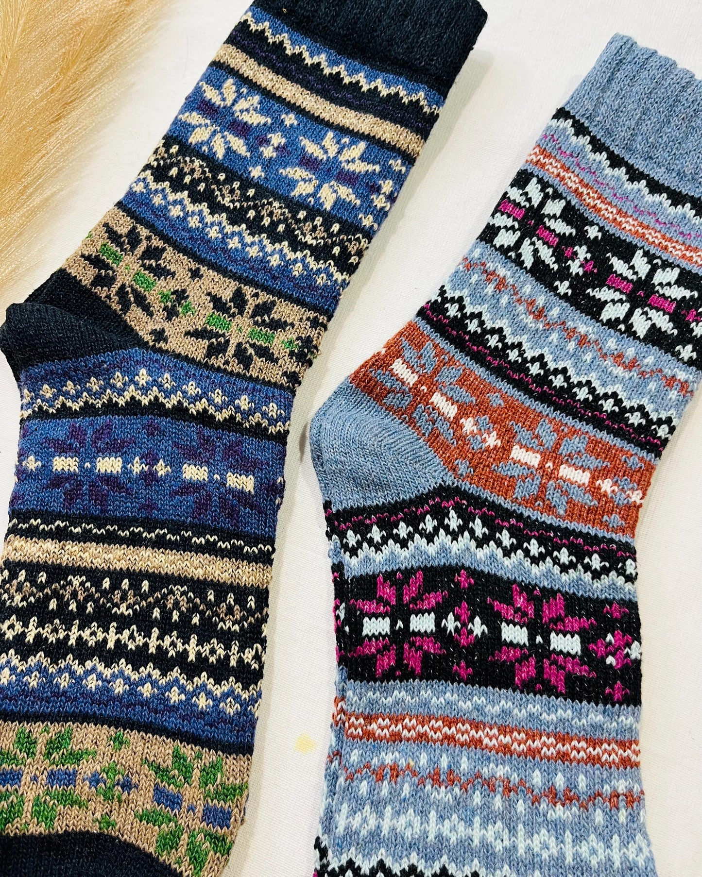 2 x Pairs Wool Socks for Her, Walking Socks, Funny Socks for her, Warm Woolen Socks for Women, Nordic Socks for her, Womens Walking Socks,