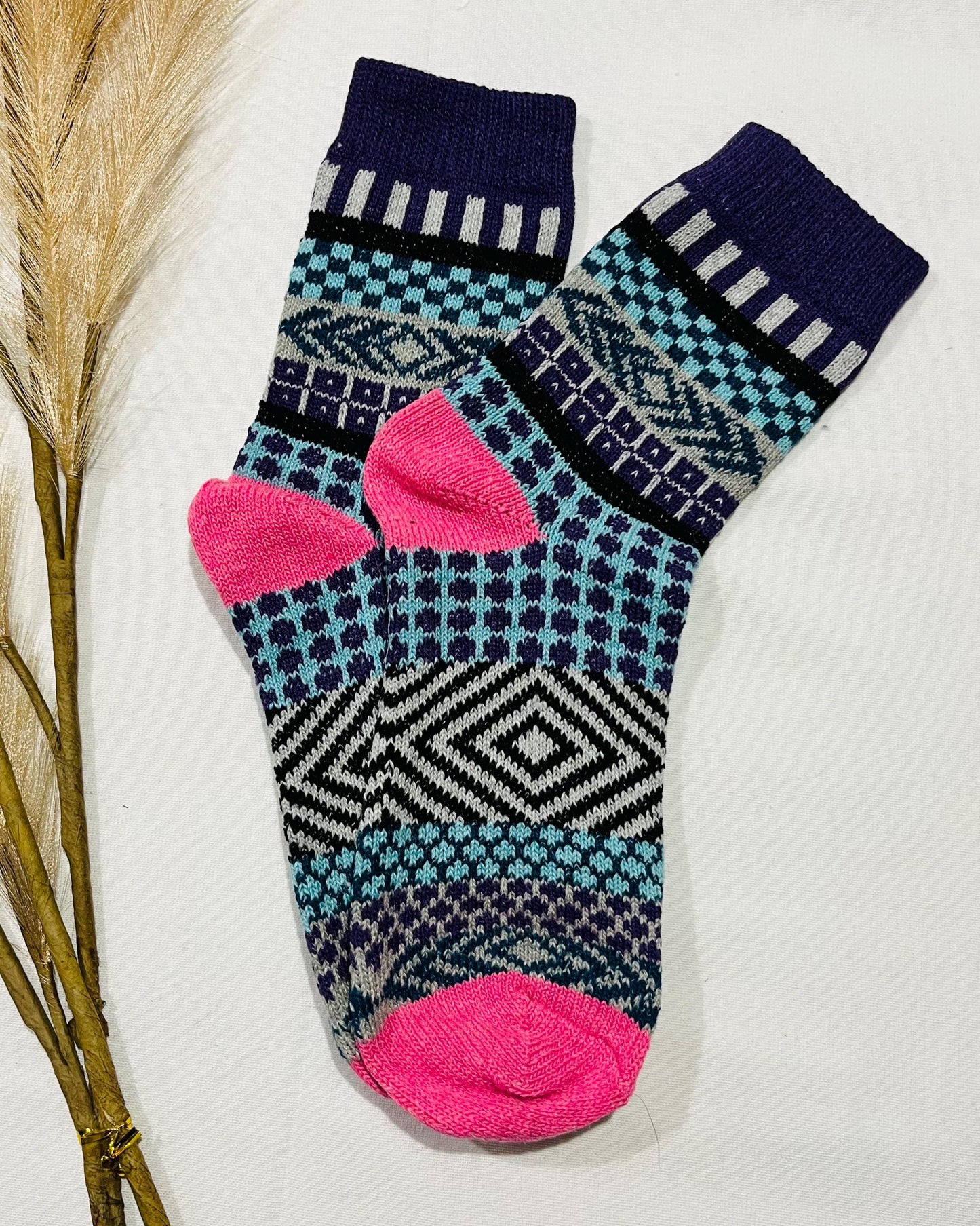 2 x Pairs Wool Socks for Her, Walking Socks, Funny Socks for her, Warm Woolen Socks for Women, Nordic Socks for her, Womens Walking Socks,