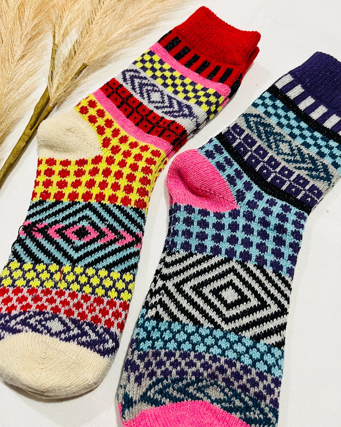 2 x Pairs Wool Socks for Her, Walking Socks, Funny Socks for her, Warm Woolen Socks for Women, Nordic Socks for her, Womens Walking Socks,