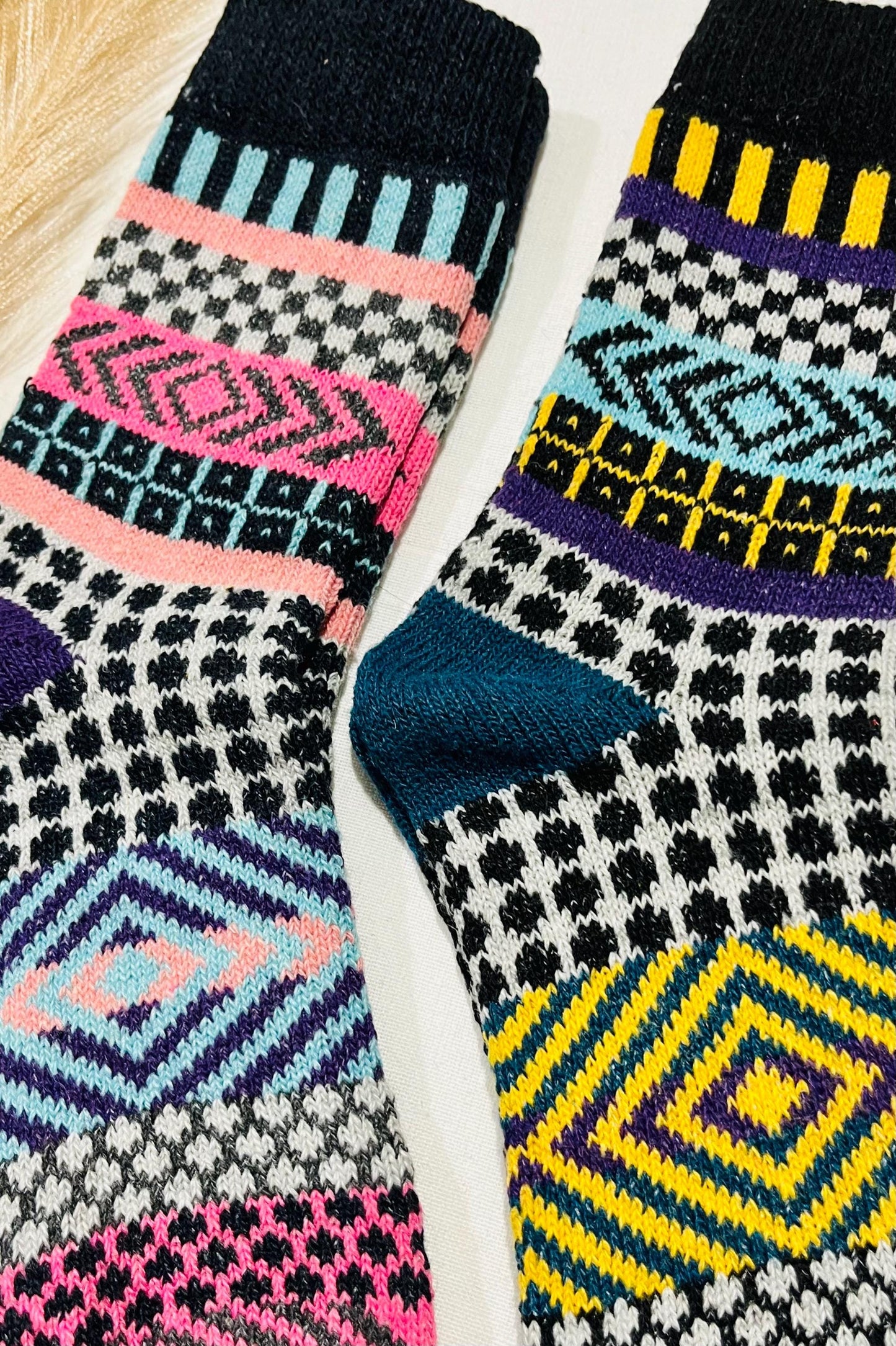 2 x Pairs Wool Socks for Her, Walking Socks, Funny Socks for her, Warm Woolen Socks for Women, Nordic Socks for her, Womens Walking Socks,