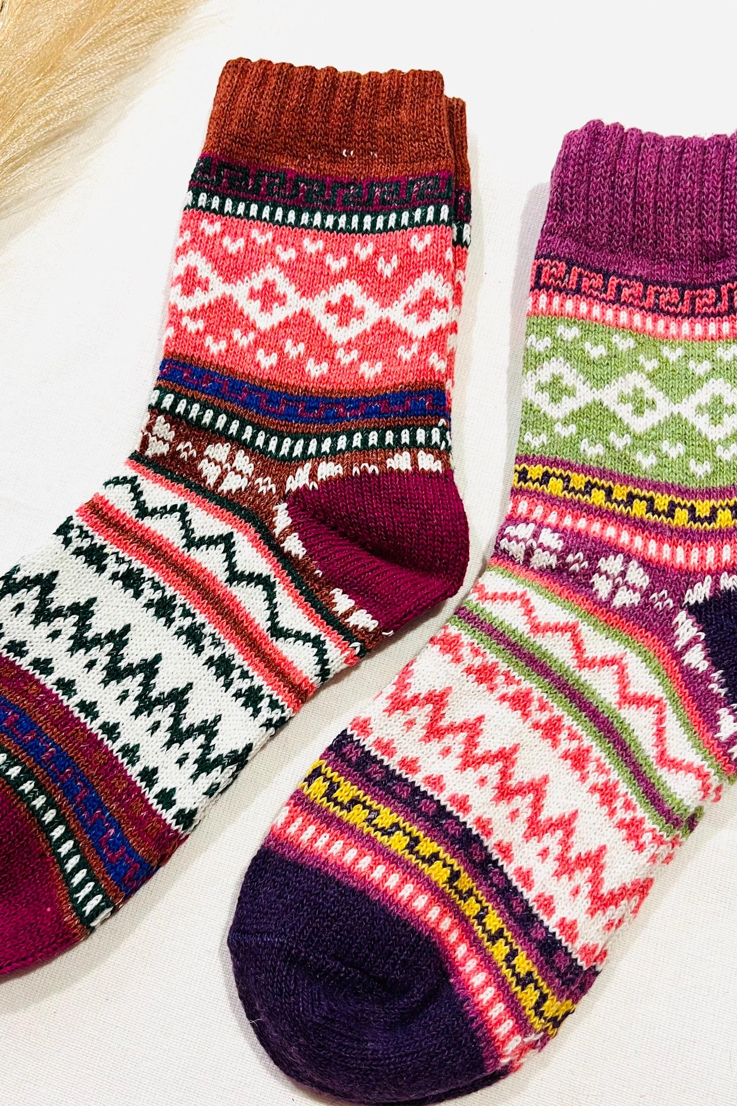 2 x Pairs Wool Socks for Her, Walking Socks, Funny Socks for her, Warm Woolen Socks for Women, Nordic Socks for her, Womens Walking Socks,