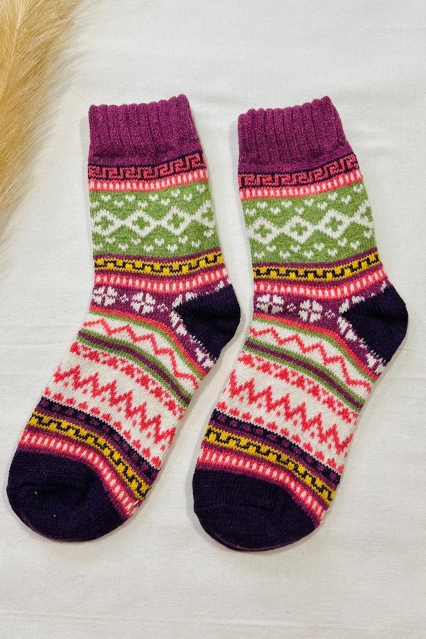 2 x Pairs Wool Socks for Her, Walking Socks, Funny Socks for her, Warm Woolen Socks for Women, Nordic Socks for her, Womens Walking Socks,