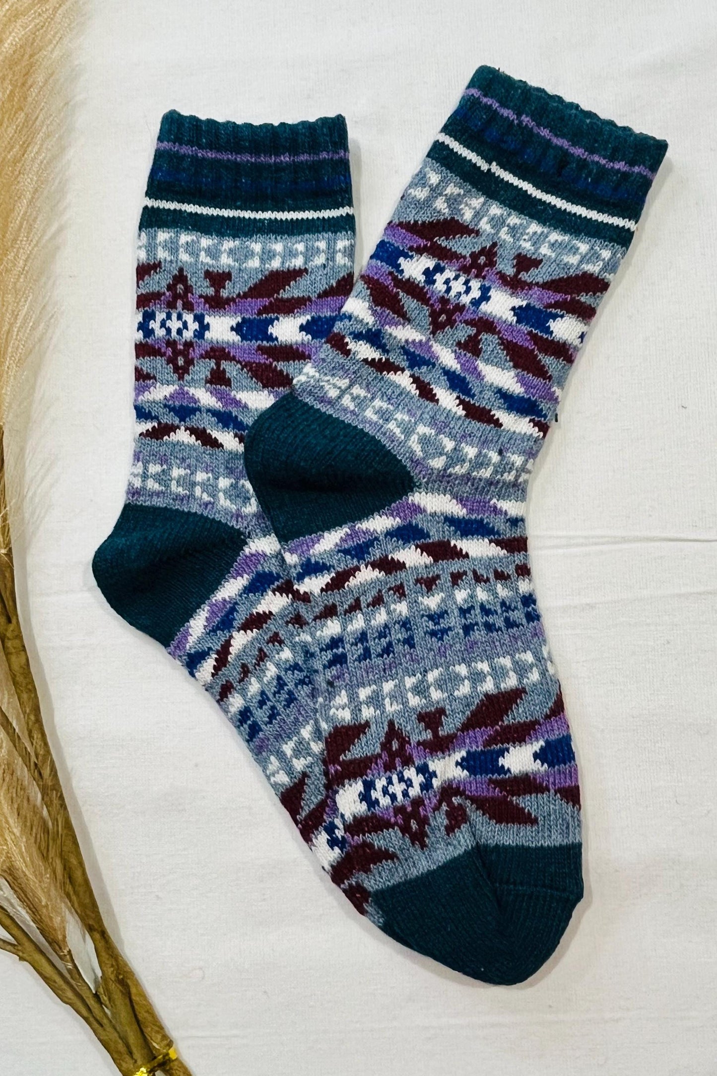 2 x Pairs Wool Socks for Her, Walking Socks, Funny Socks for her, Warm Woolen Socks for Women, Nordic Socks for her, Womens Walking Socks,