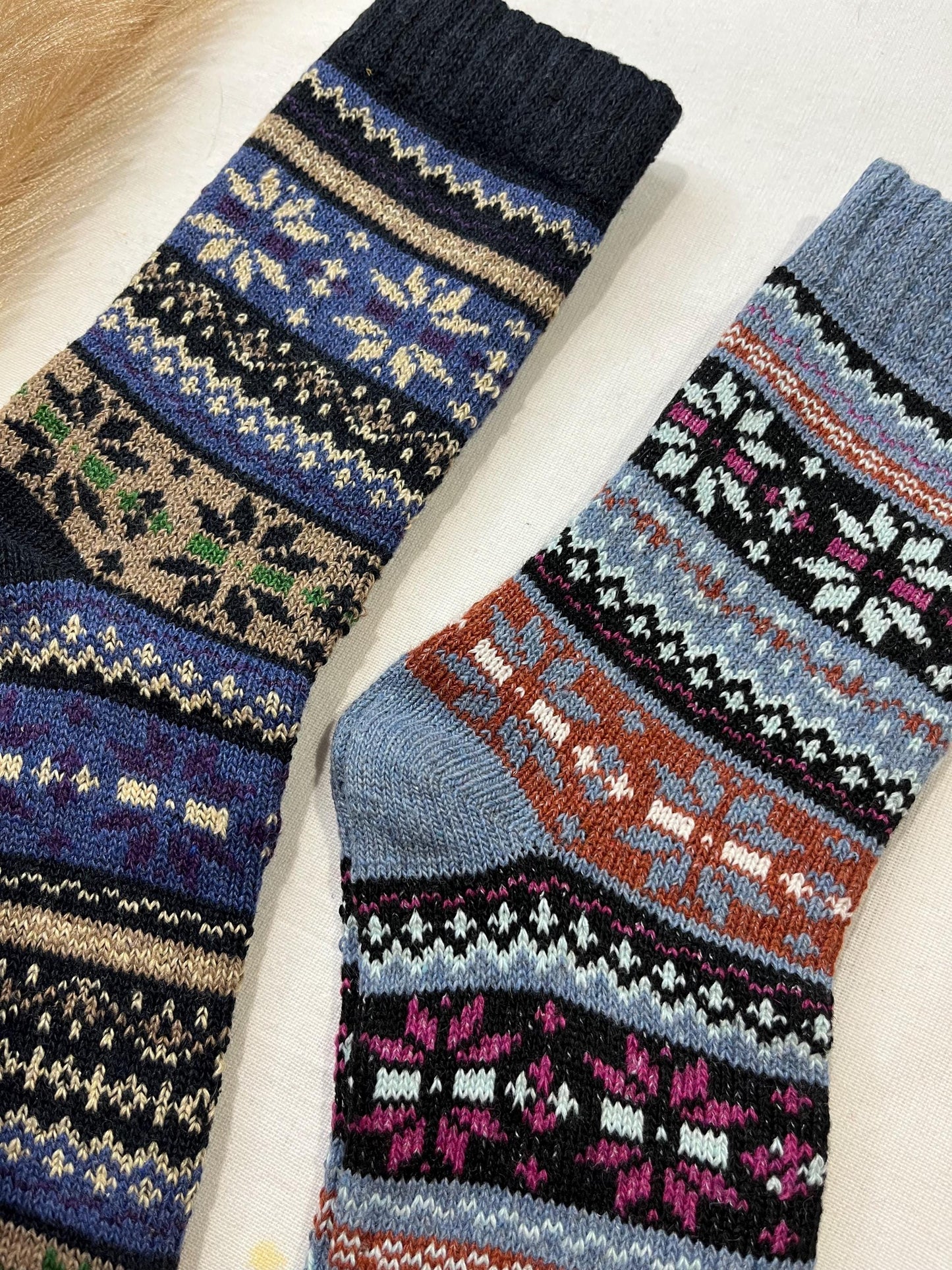 2 x Pairs Wool Socks for Her, Walking Socks, Funny Socks for her, Warm Woolen Socks for Women, Nordic Socks for her, Womens Walking Socks,