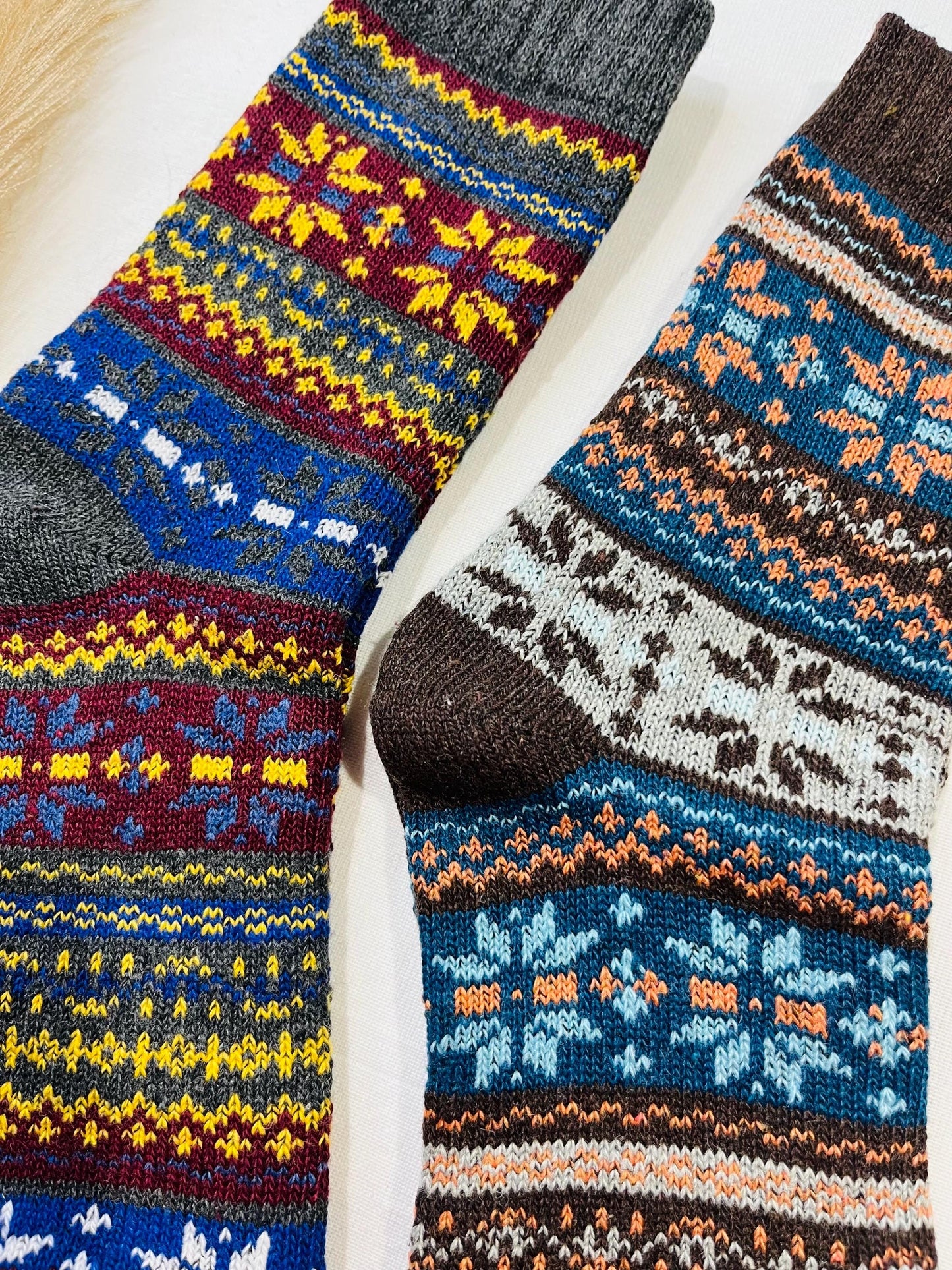 2 x Pairs Wool Socks, Walking Socks, Funny Socks, Warm Woolen Socks for Women, Nordic Socks for her, Womens Walking Socks,