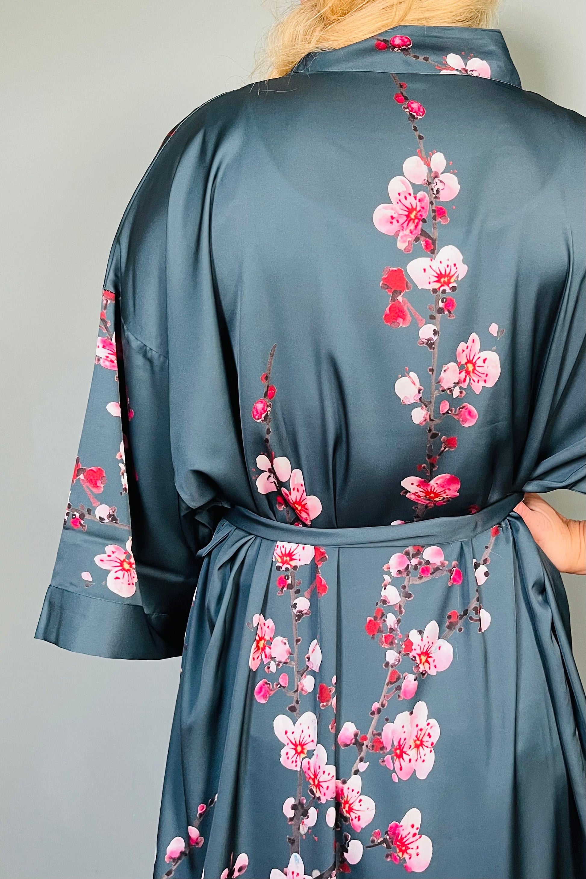 Kimono Robe, Japanese Dressing Gown, Luxury Satin Robe, Bridesmaid Robe, Womens Dressing Gown, Dressing Gown, Summer Robe, Pink Orchid