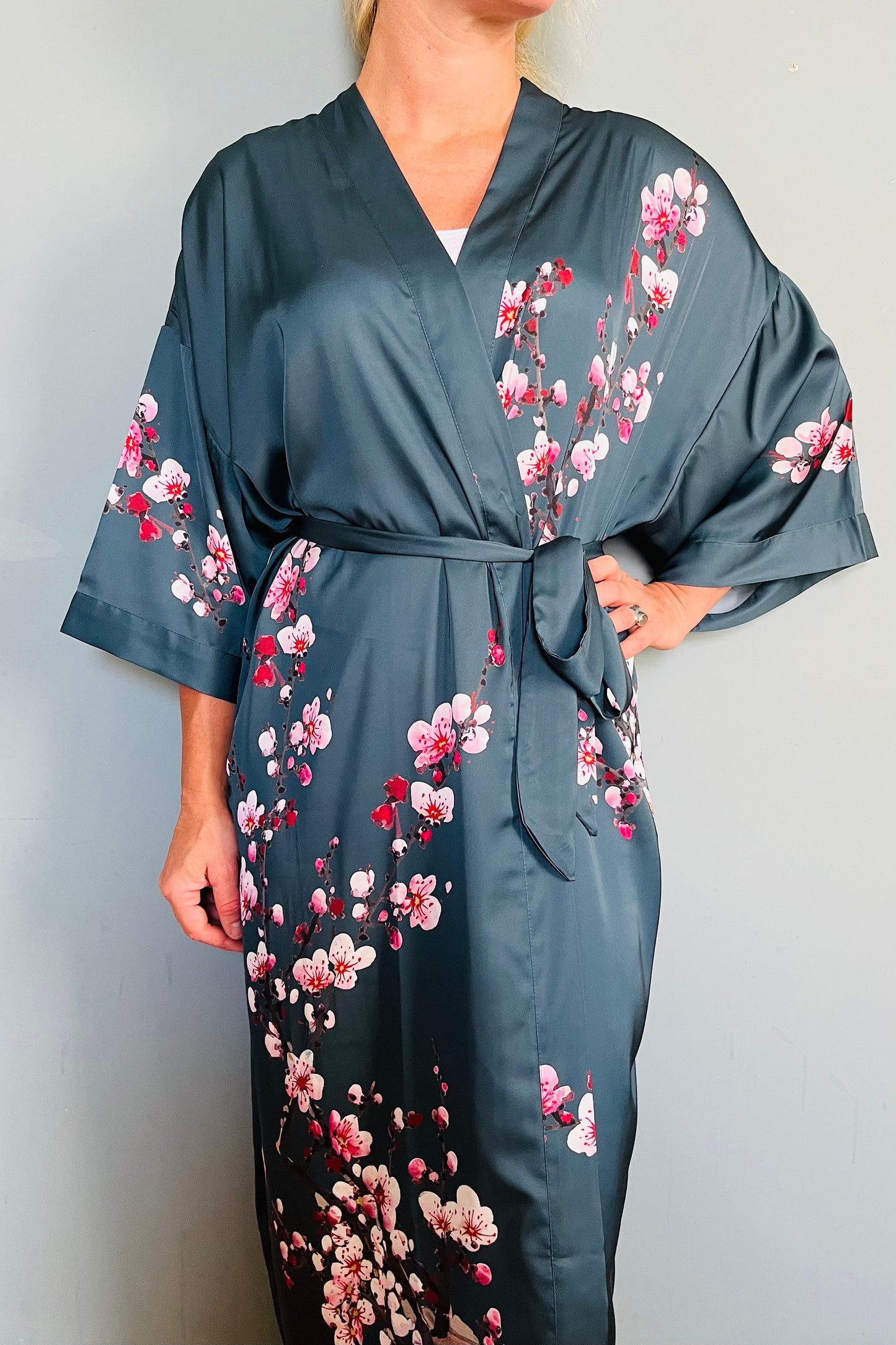 Kimono Robe, Japanese Dressing Gown, Luxury Satin Robe, Bridesmaid Robe, Womens Dressing Gown, Dressing Gown, Summer Robe, Pink Orchid