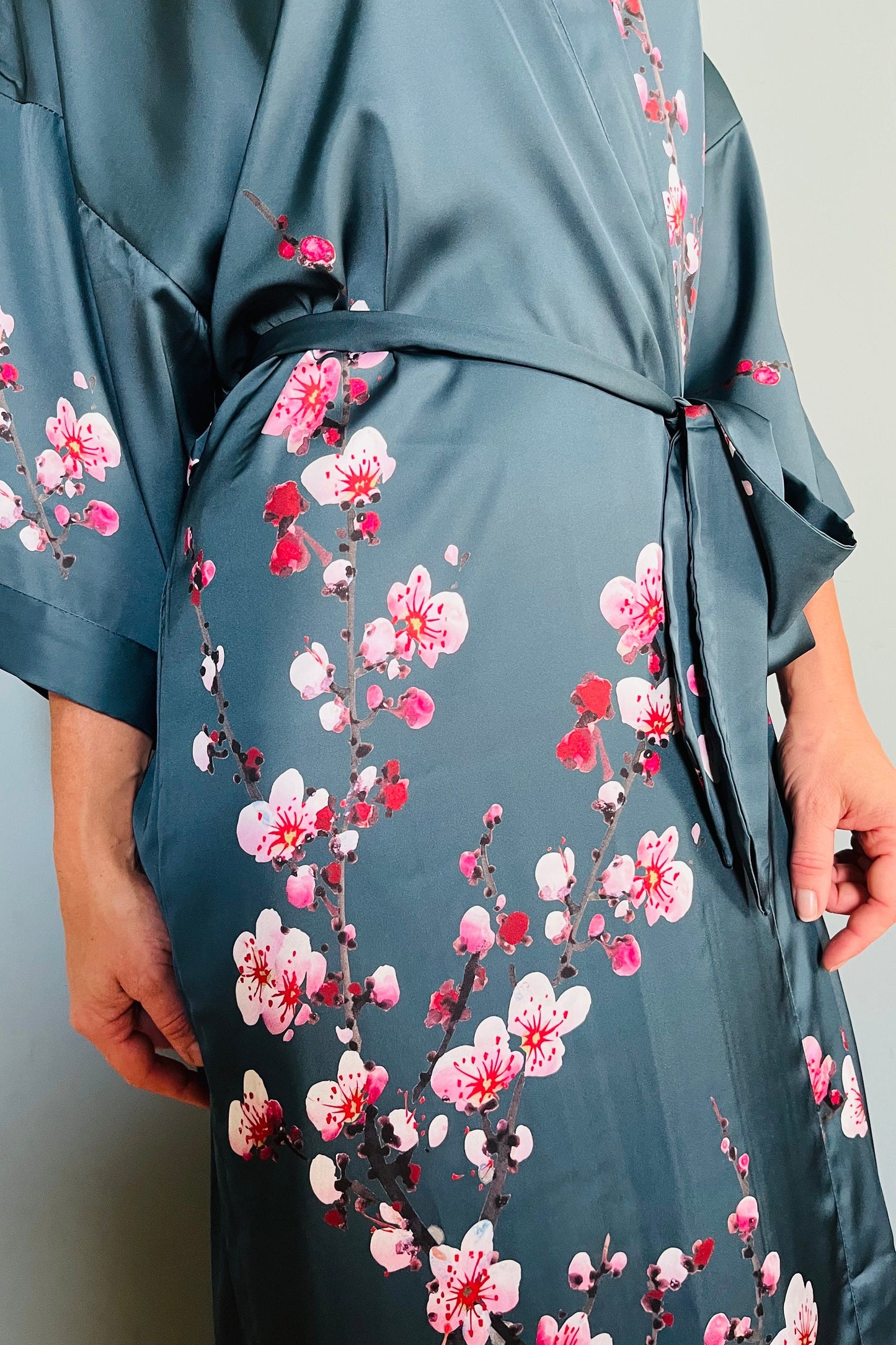 Kimono Robe, Japanese Dressing Gown, Luxury Satin Robe, Bridesmaid Robe, Womens Dressing Gown, Dressing Gown, Summer Robe, Pink Orchid