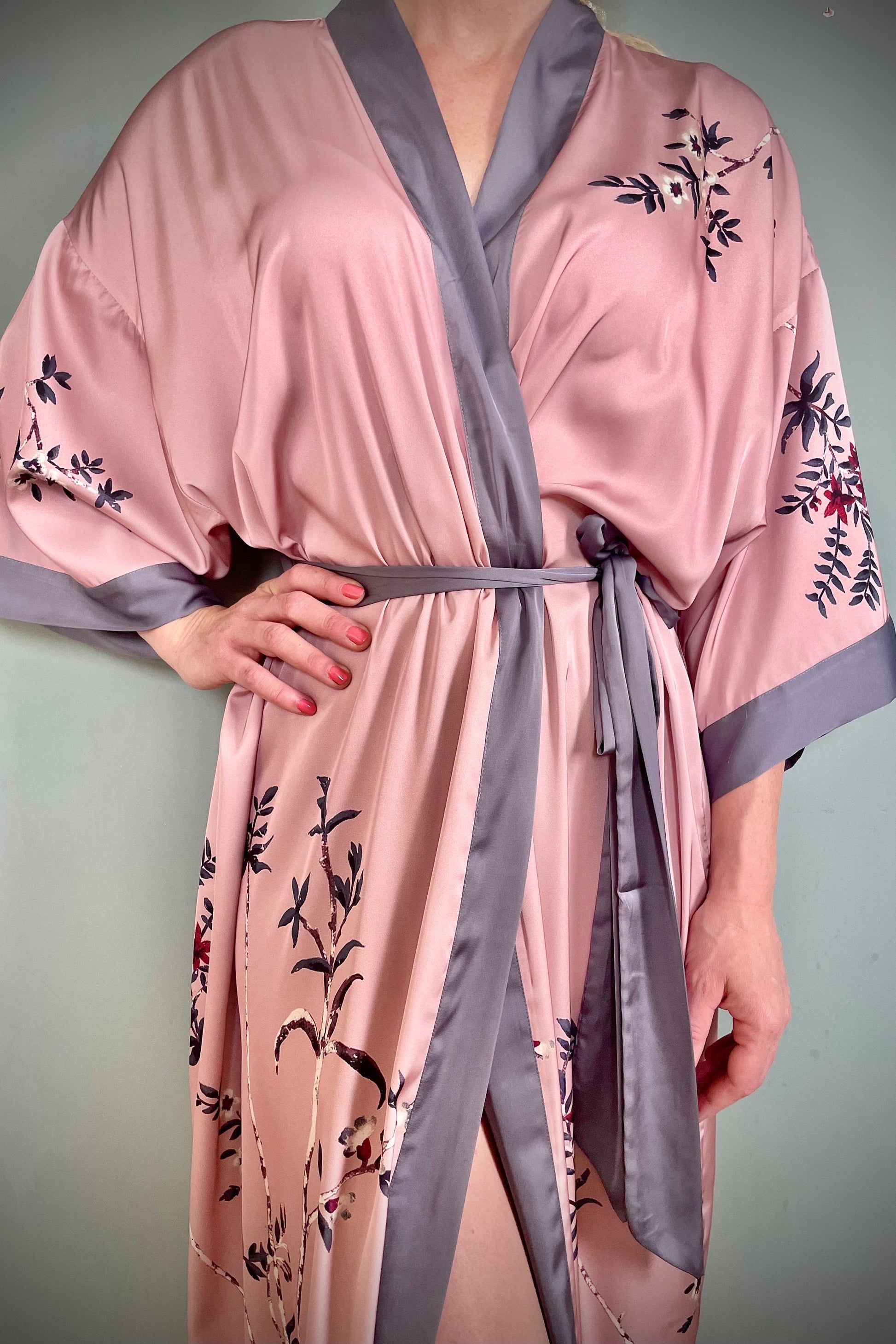 Kimono Robe, Dressing Gown, Luxury Wedding Robe, Bridesmaid Robe, Womens Dressing Gown, Dressing Gown, Summer Robe, Pink Floral Satin