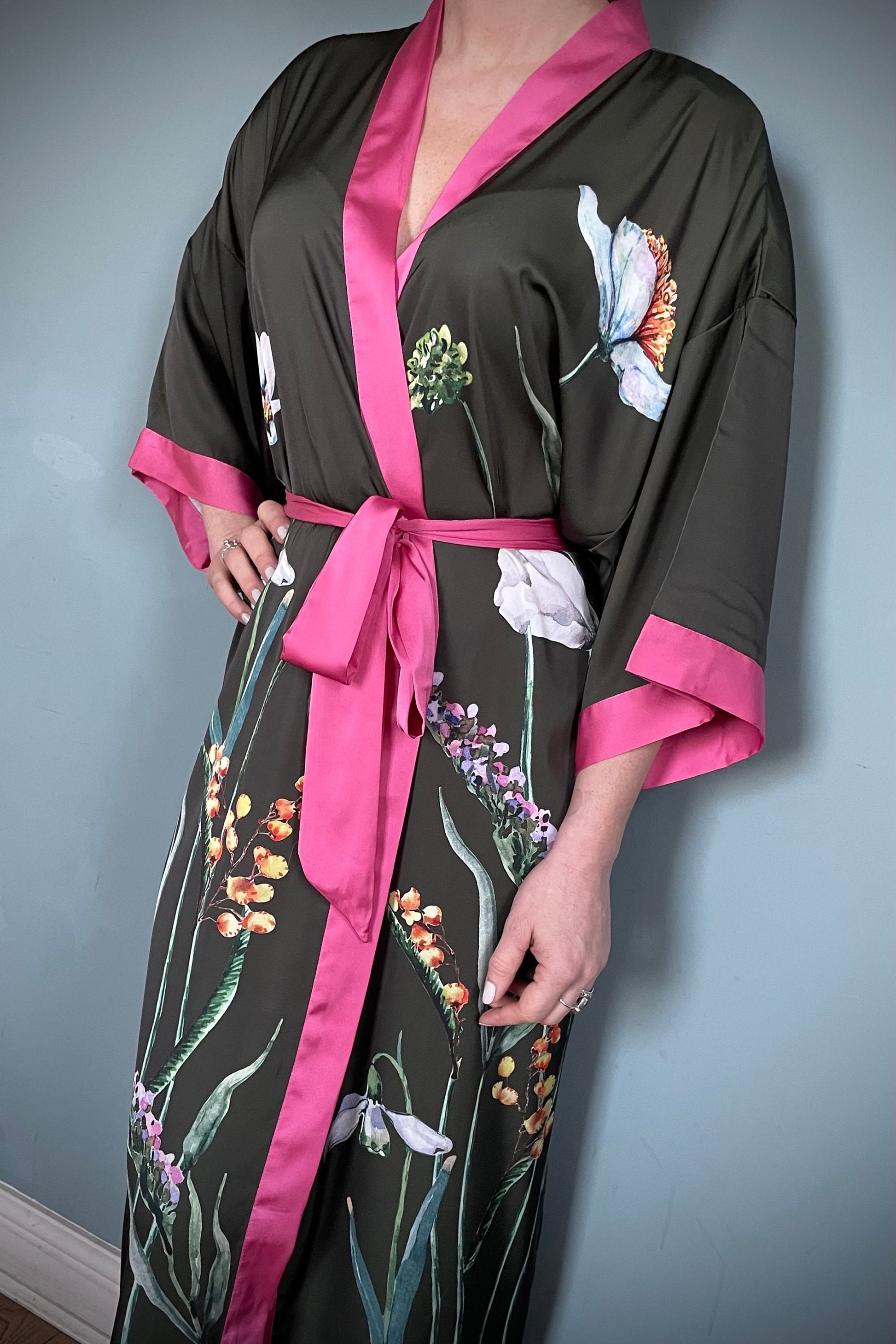 Kimono Robe, Japanese Dressing Gown, Luxury Satin Robe, Bridesmaid Robe, Womens Dressing Gown, Dressing Gown, Summer Robe, Olive Green