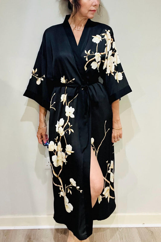 Kimono Robe, Japanese Dressing Gown, Luxury Satin Robe, Bridesmaid Robe, Womens Dressing Gown, Dressing Gown, Black Magnolia Flowers
