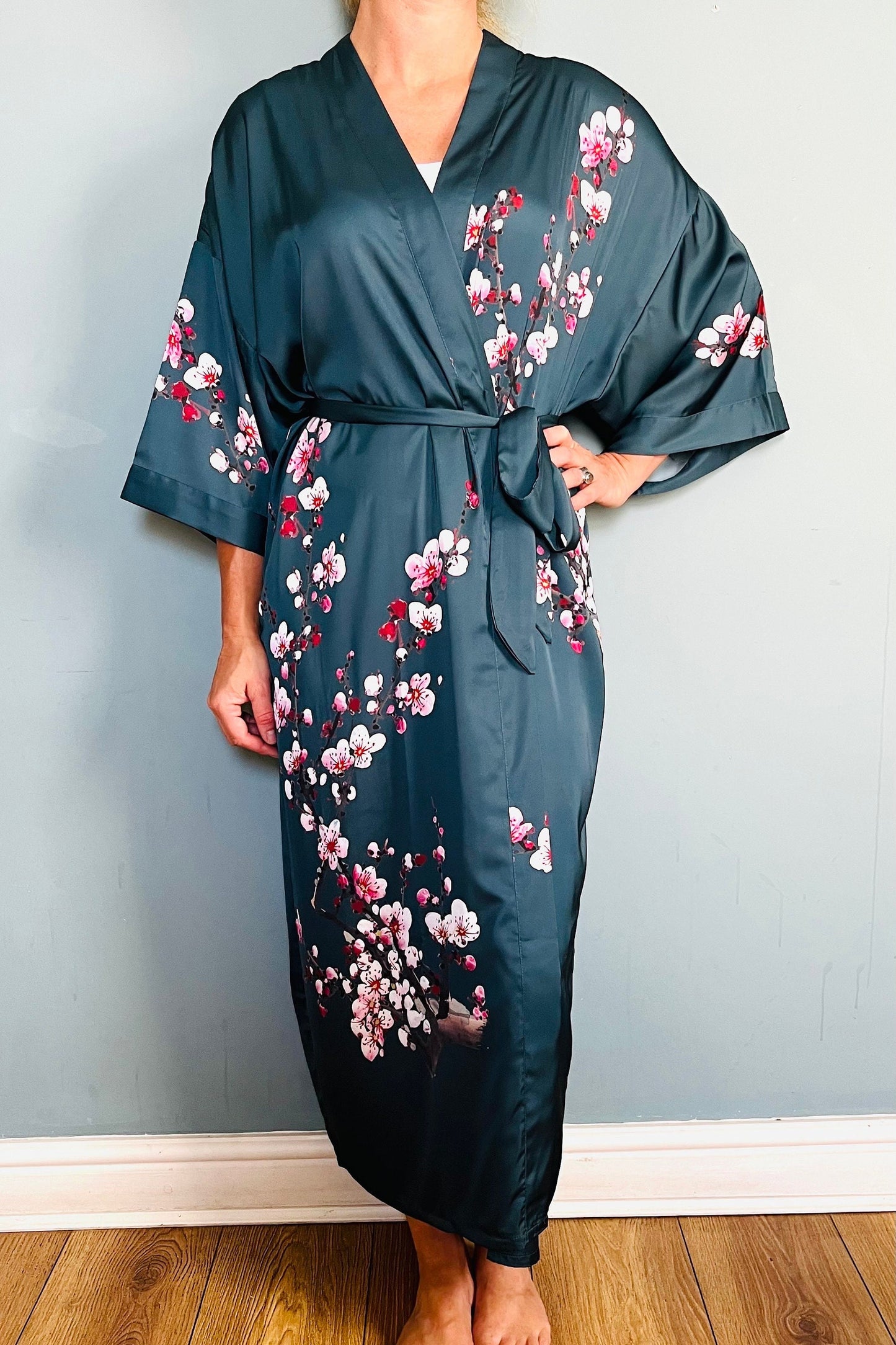 Kimono Robe, Japanese Dressing Gown, Luxury Satin Robe, Bridesmaid Robe, Womens Dressing Gown, Dressing Gown, Summer Robe, Pink Orchid