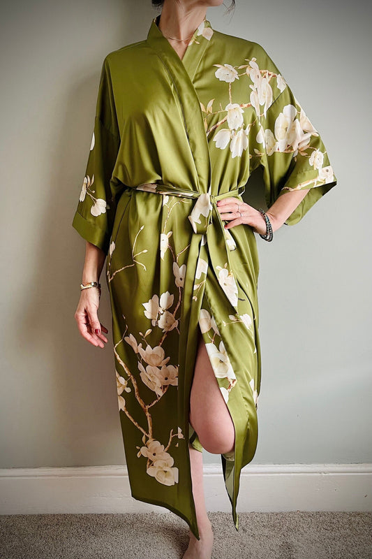 Kimono Robe, Japanese Dressing Gown, Luxury Satin Robe, Bridesmaid Robe, Womens Dressing Gown, Dressing Gown, Summer Robe, Green Magnolias