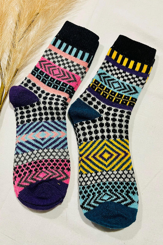 2 x Pairs Wool Socks for Her, Walking Socks, Funny Socks for her, Warm Woolen Socks for Women, Nordic Socks for her, Womens Walking Socks,