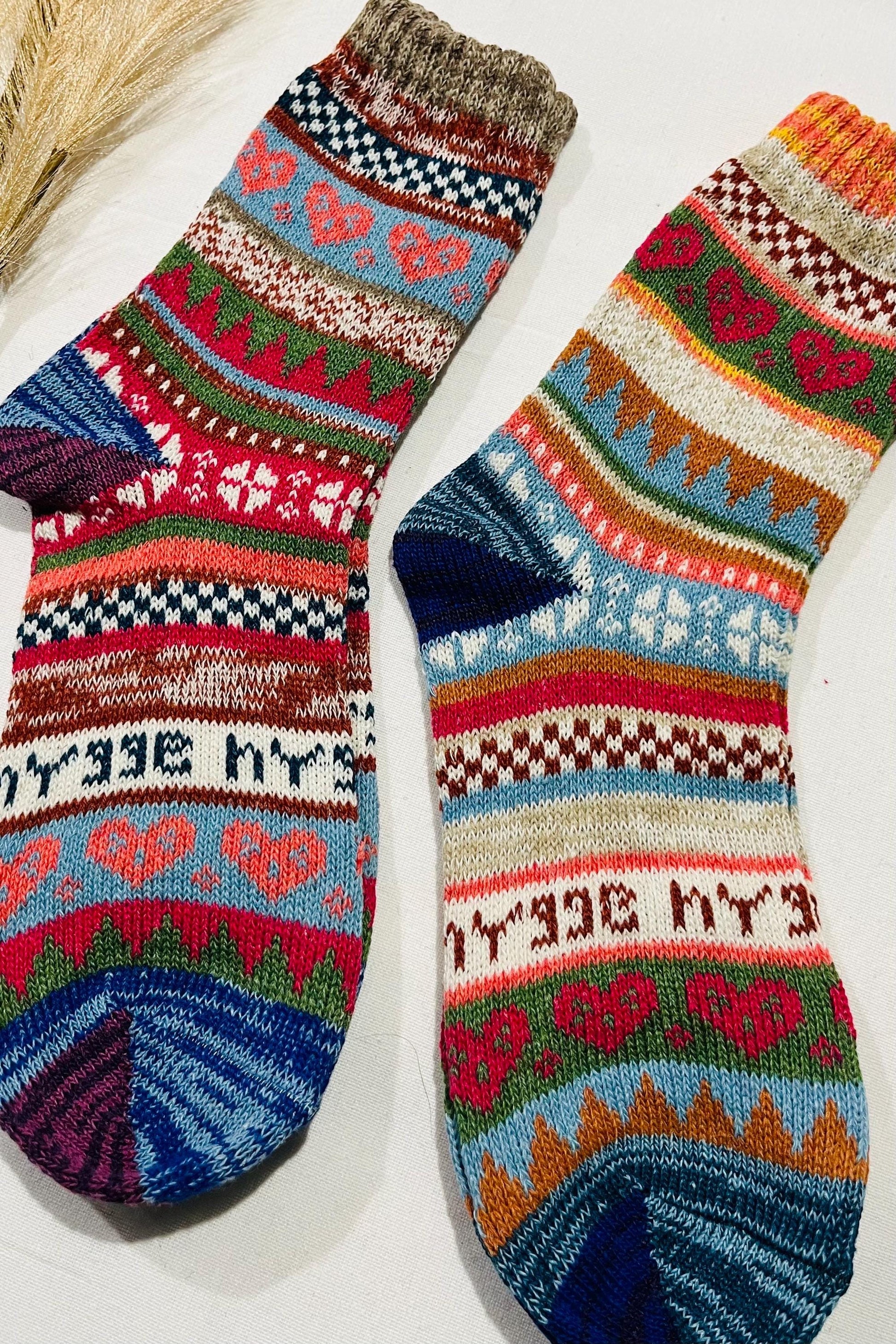 2 x Pairs Wool Socks for Her, Walking Socks, Funny Socks for her, Warm Woolen Socks for Women, Nordic Socks for her, Womens Walking Socks,