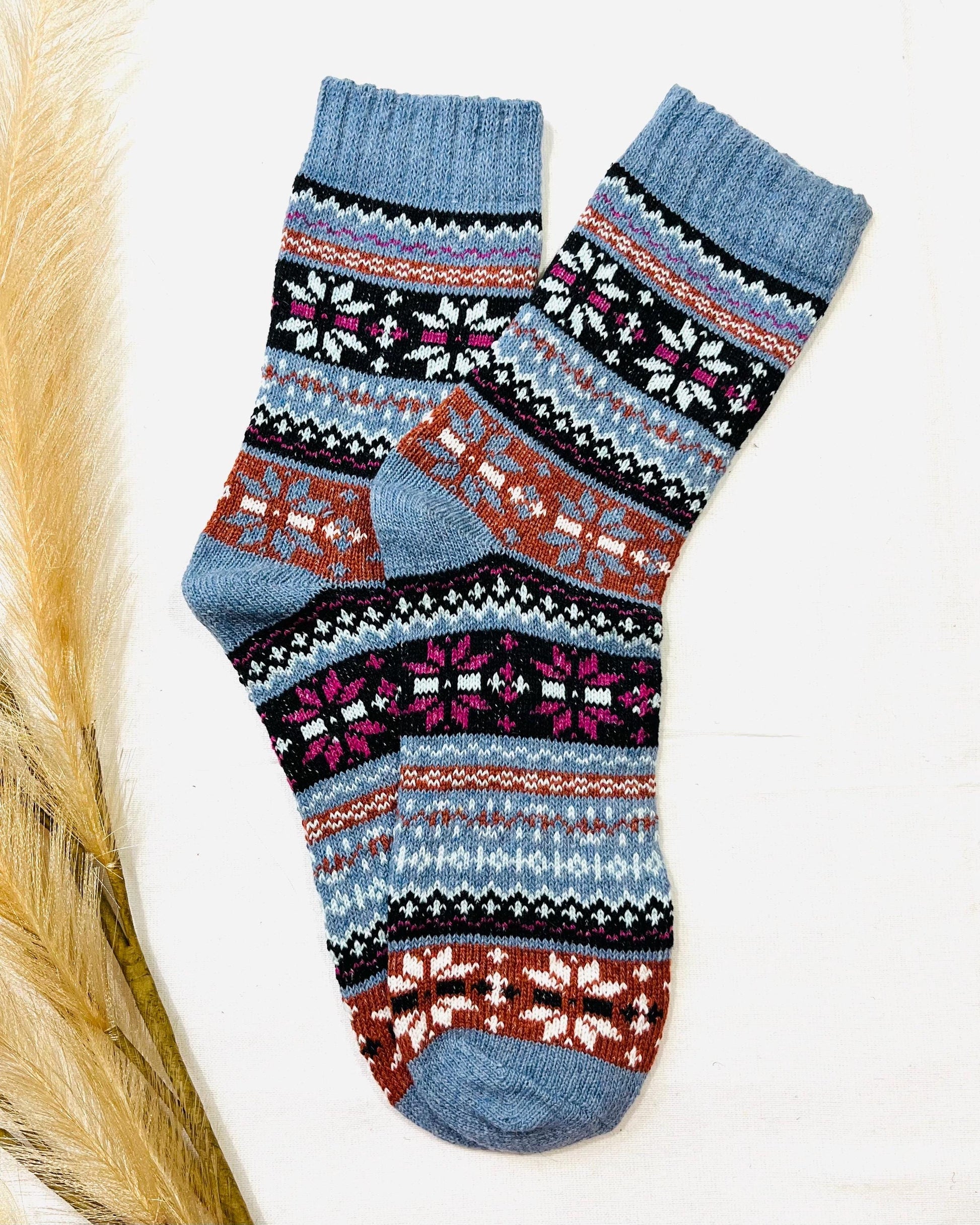 2 x Pairs Wool Socks for Her, Walking Socks, Funny Socks for her, Warm Woolen Socks for Women, Nordic Socks for her, Womens Walking Socks,