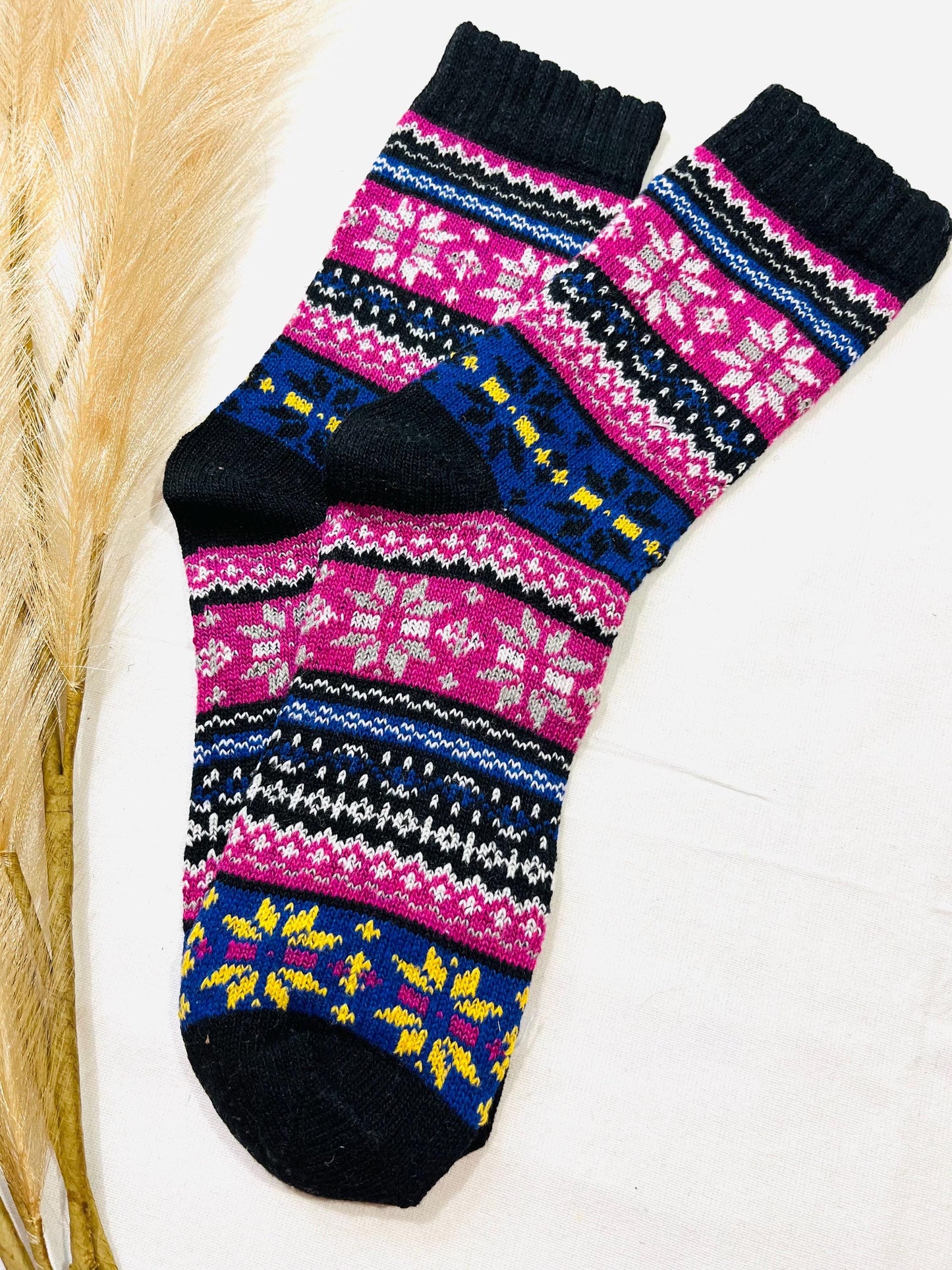 Wool Socks for Her, Walking Socks, Funny Socks for her, Warm Woolen Socks for Women, Nordic Socks for her, Womens Walking Socks,