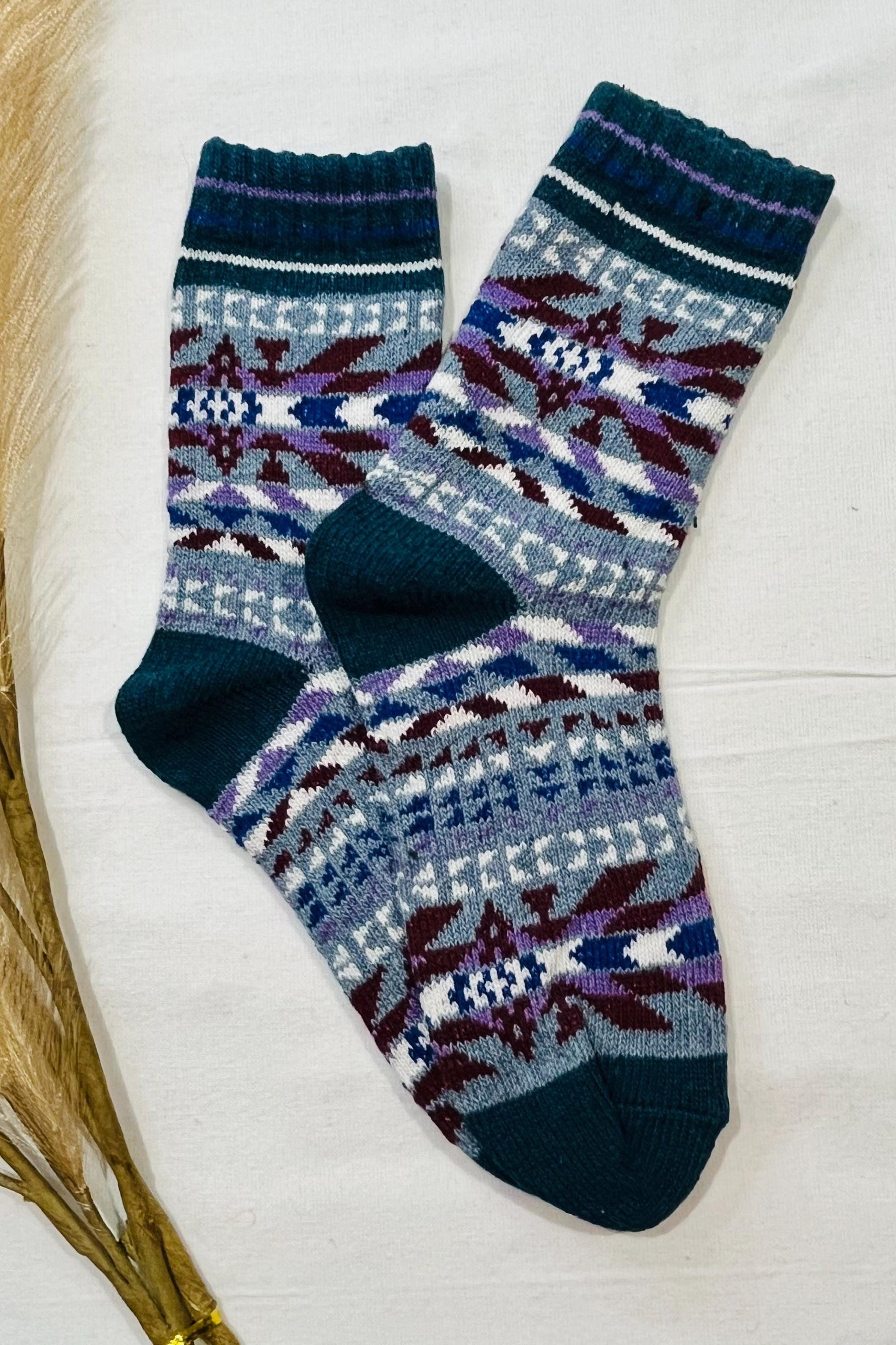 2 x Pairs Wool Socks for Her, Walking Socks, Funny Socks for her, Warm Woolen Socks for Women, Nordic Socks for her, Womens Walking Socks,