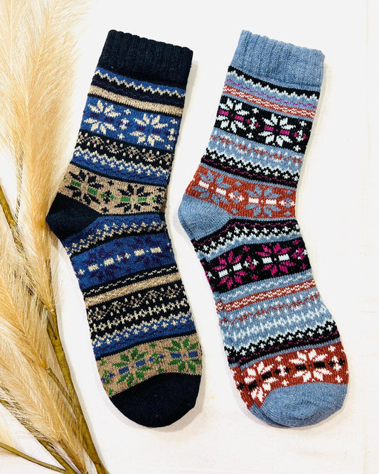 2 x Pairs Wool Socks for Her, Walking Socks, Funny Socks for her, Warm Woolen Socks for Women, Nordic Socks for her, Womens Walking Socks,