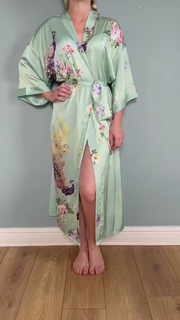 Kimono Robe, Japanese Dressing Gown, Luxury Satin Robe, Bridesmaid Robe, Womens Dressing Gown, Dressing Gown, Peacock Robe, Light Green
