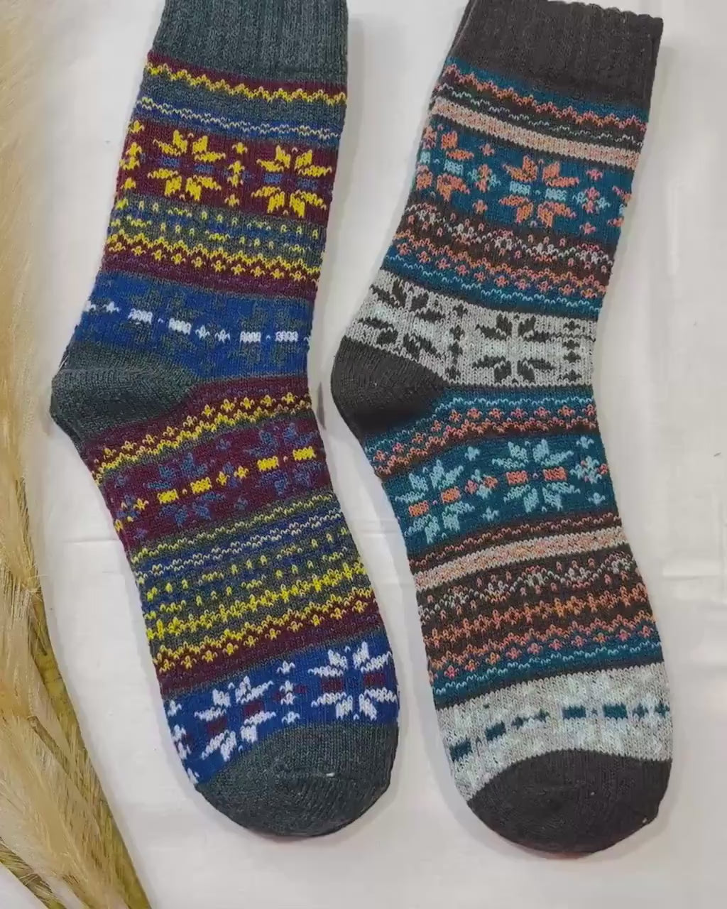 2 x Pairs Wool Socks, Walking Socks, Funny Socks, Warm Woolen Socks for Women, Nordic Socks for her, Womens Walking Socks,